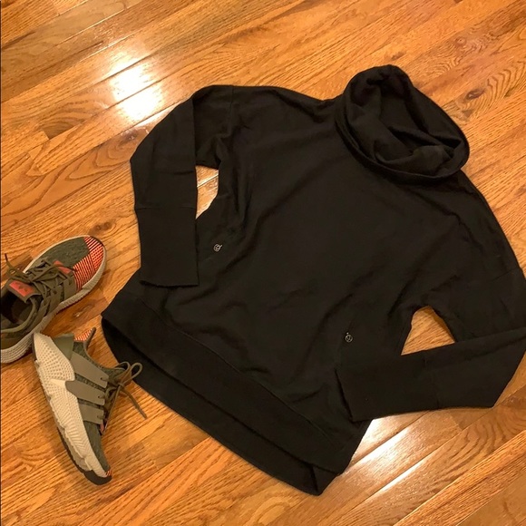lululemon athletica Tops - Lululemon sweatshirt